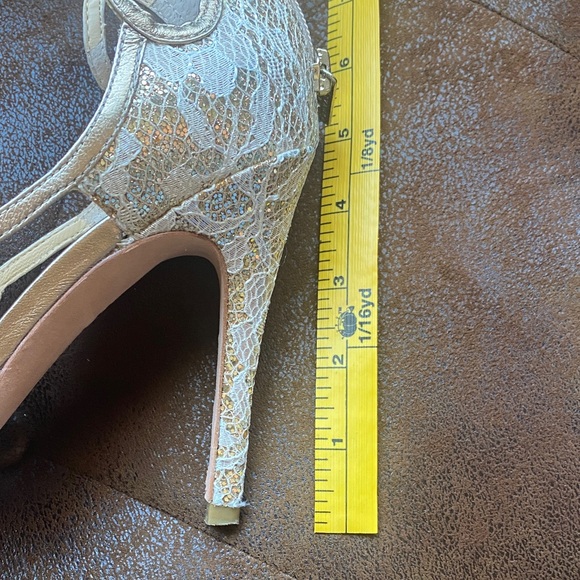 Ivanka Trump Silver Strappy Heels - Picture 4 of 6